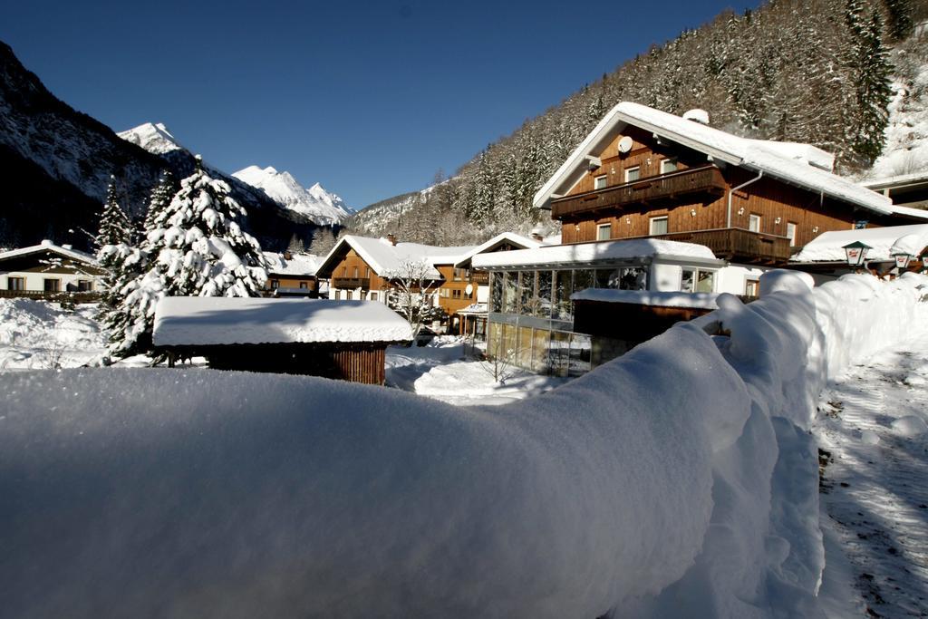 Landhaus Alpenrose - Feriendomizile Pichler Гайлігенблут Екстер'єр фото